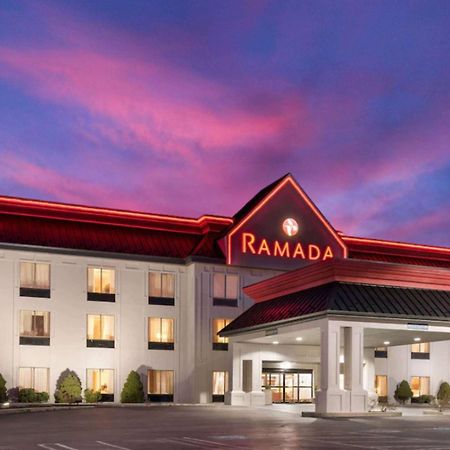 Ramada By Wyndham Harrisburg/Hershey Area Dış mekan fotoğraf