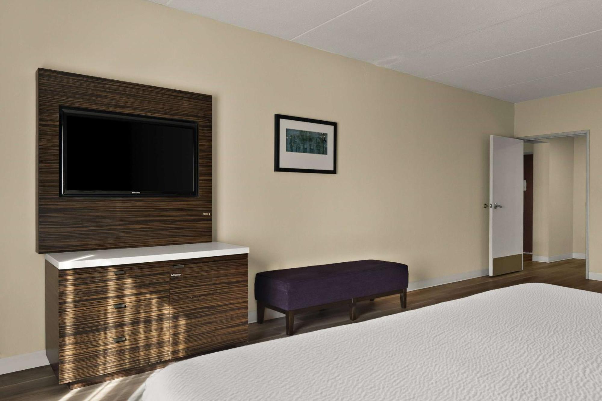 Ramada By Wyndham Harrisburg/Hershey Area Dış mekan fotoğraf
