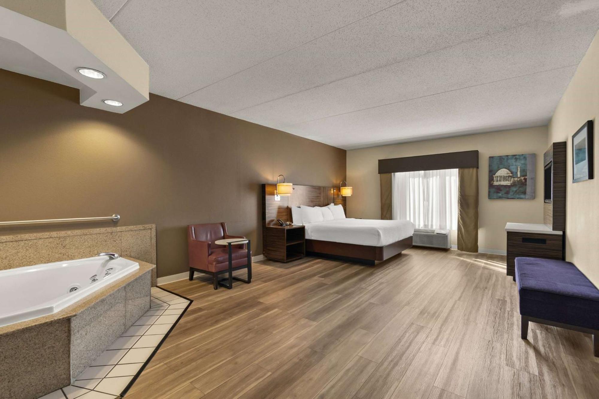 Ramada By Wyndham Harrisburg/Hershey Area Dış mekan fotoğraf