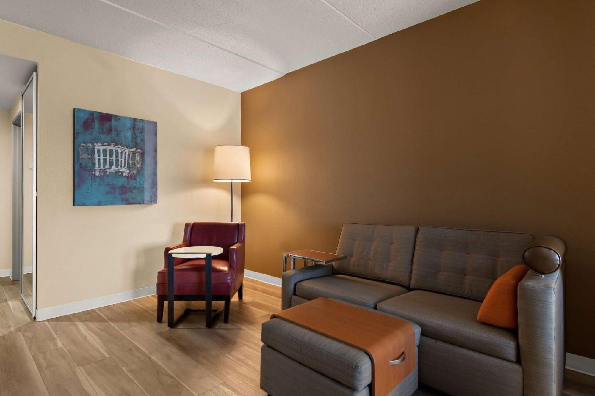 Ramada By Wyndham Harrisburg/Hershey Area Dış mekan fotoğraf