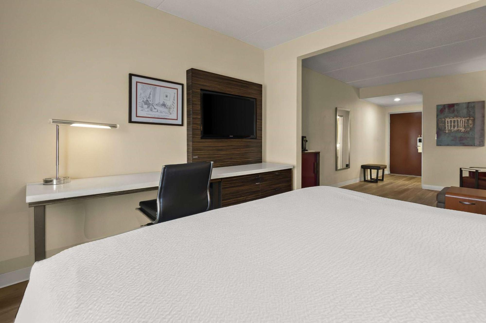 Ramada By Wyndham Harrisburg/Hershey Area Dış mekan fotoğraf